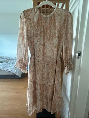 Forcast Peach Paisley Long Sleeve Midi Dress